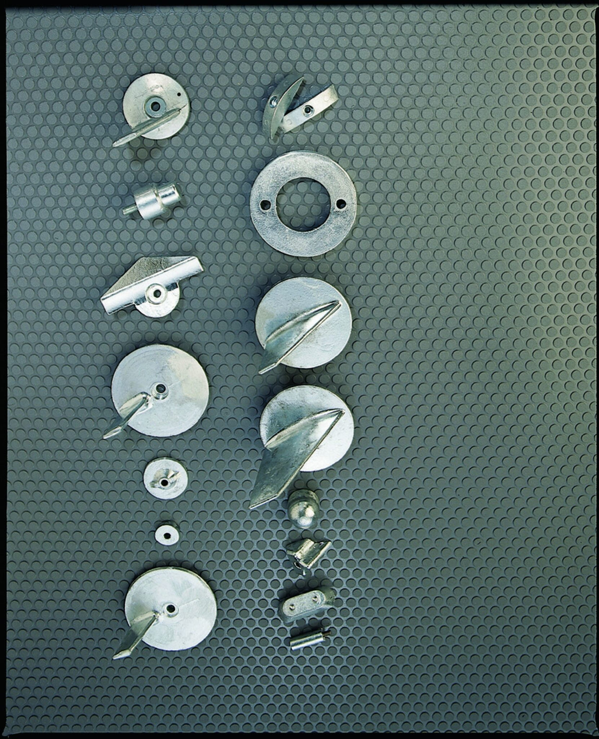 tecnoseal Zinkanode Halbmonde Anodentyp für Volvo Penta 110/120/S-B/S-C, Opferanode aus Zink, geeignet für Salzwasser