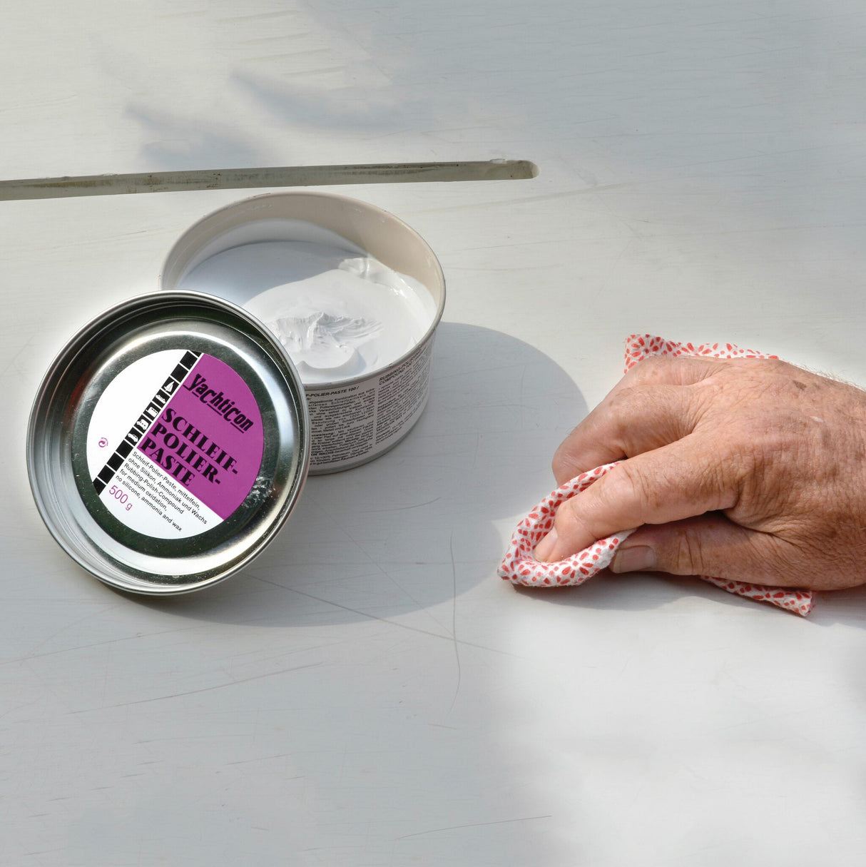 Yachticon grinding and polishing paste medium, polish for plastic and metal, for shiny surfaces