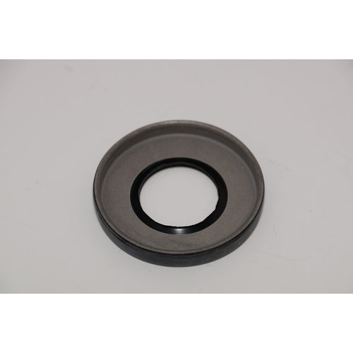 Johnson lip seal model XYZ123, sealing ring black, robust and safe
