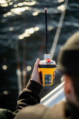 OceanSignal SafeSea EPIRB3 PRO/AIS inkl. Gehäuse und HRU, Class I