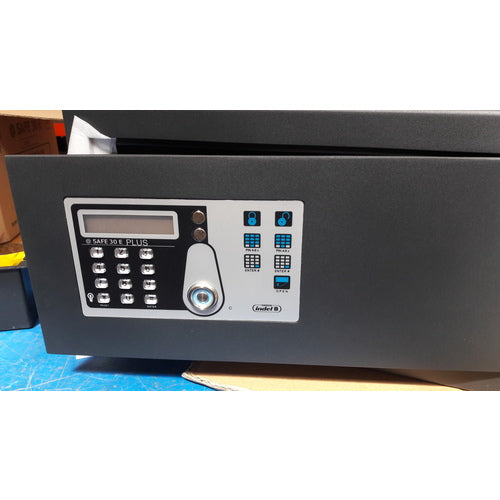 Isotherm Safe 30,  lackiert